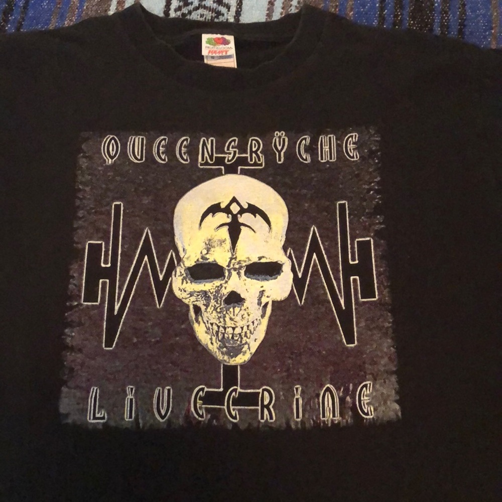 Vintage 90s Queensryche Live Crime Concert Tour Tee Shirt